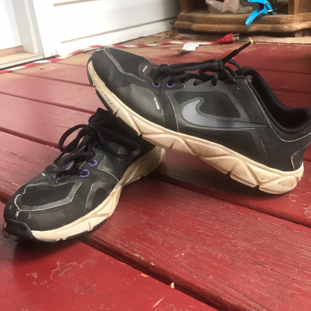 Nike Flywire Training Sneakers (fair condition)